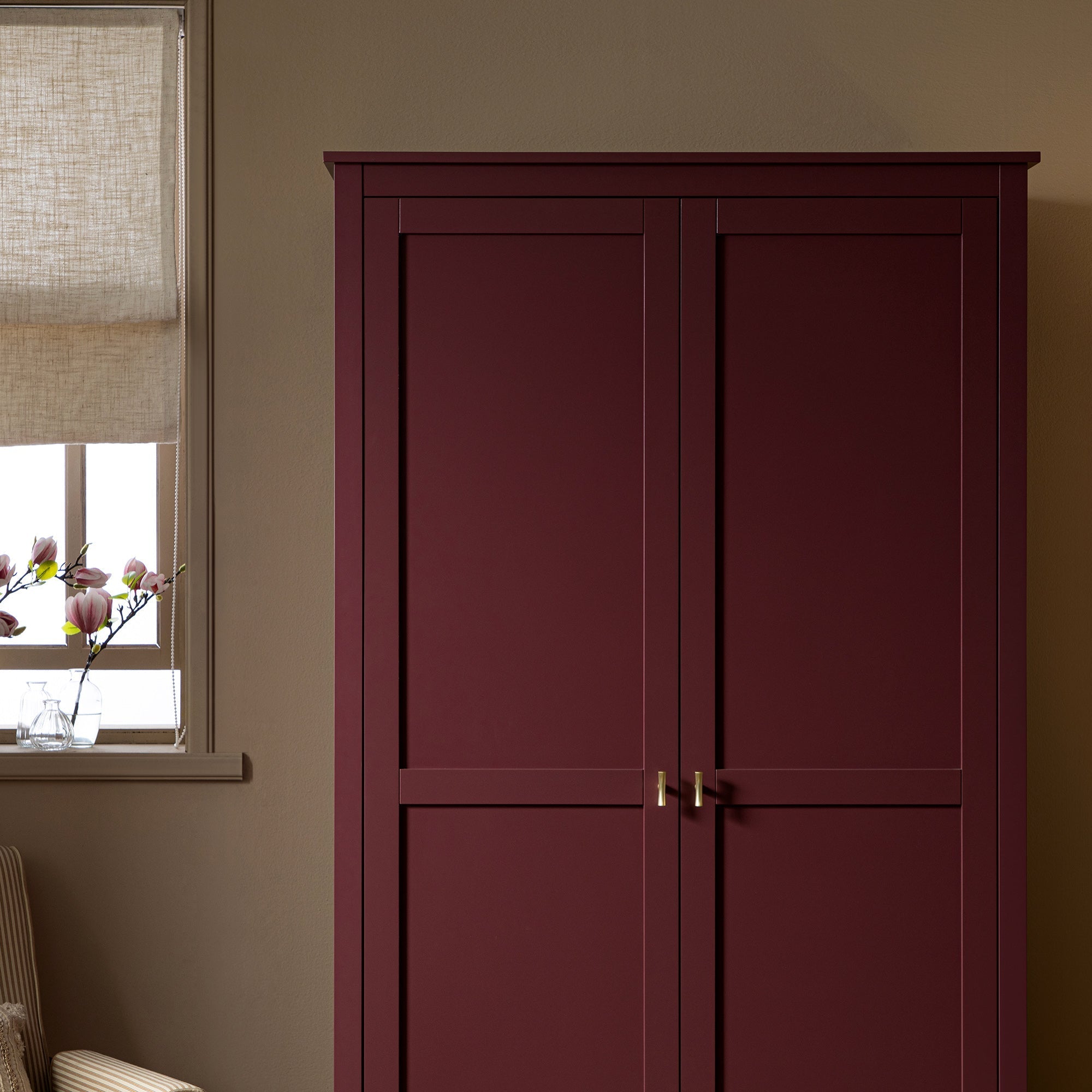 Oakham Double Closet, Wild Cherry